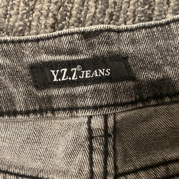 Jean shorts - Picture 2 of 2